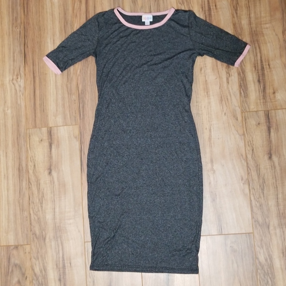 Lularoe Super Stretchy Julia